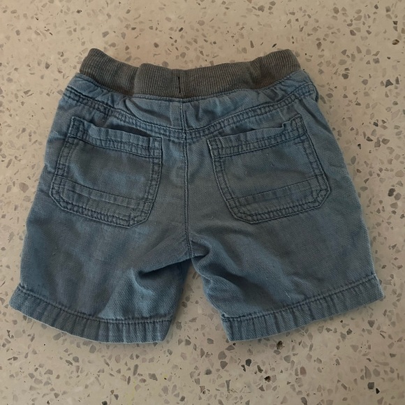 Bundle of Cat & Jack denim shorts 4T - Picture 3 of 7